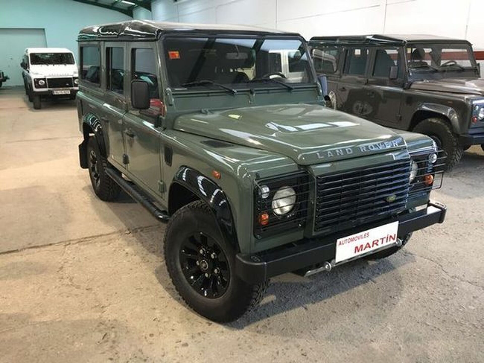 Imagen 3 de LAND ROVER Defender