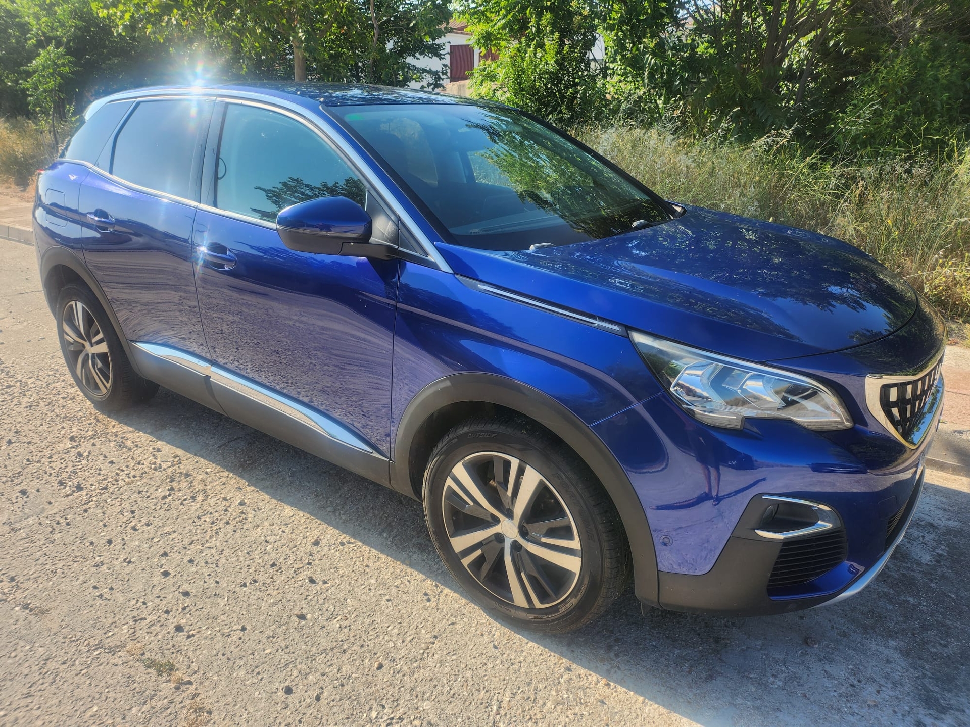 Imagen de PEUGEOT 3008