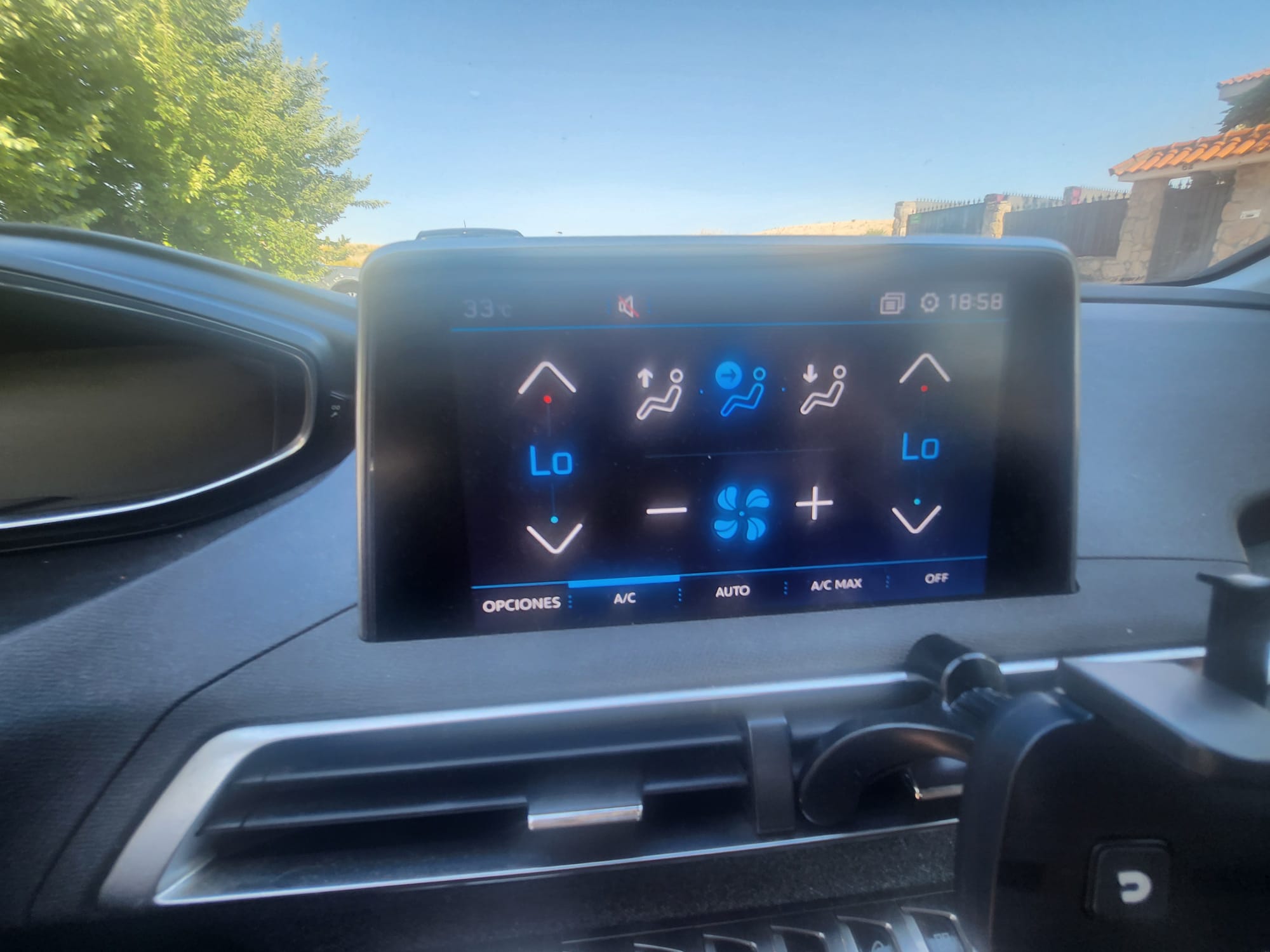 Foto del PEUGEOT 3008 1.5BlueHDi Allure S&S 130