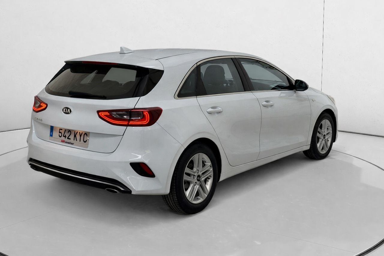 Foto del KIA Ceed 1.0 T-GDI Drive