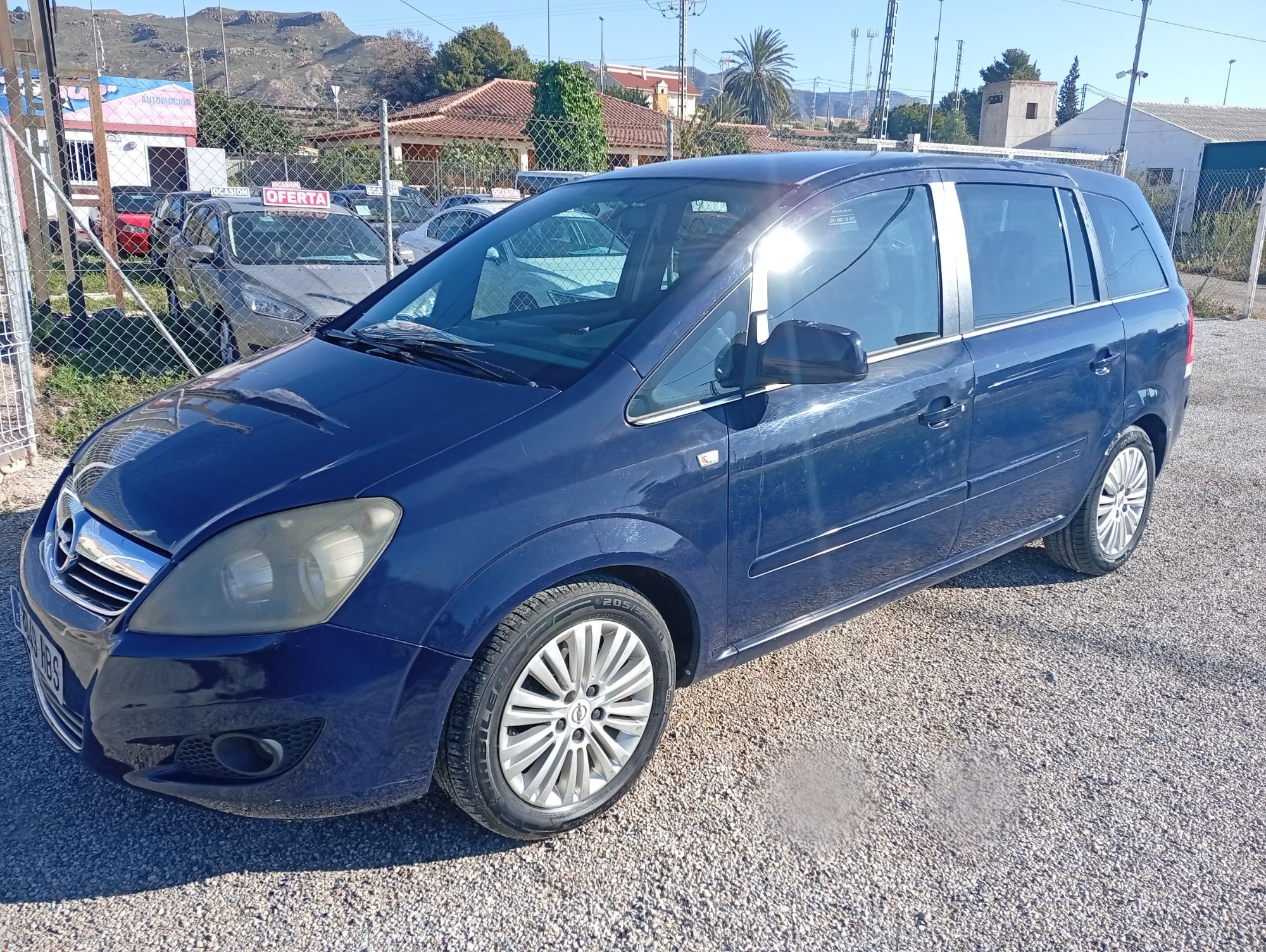Foto del OPEL Zafira 1.7CDTi Essentia