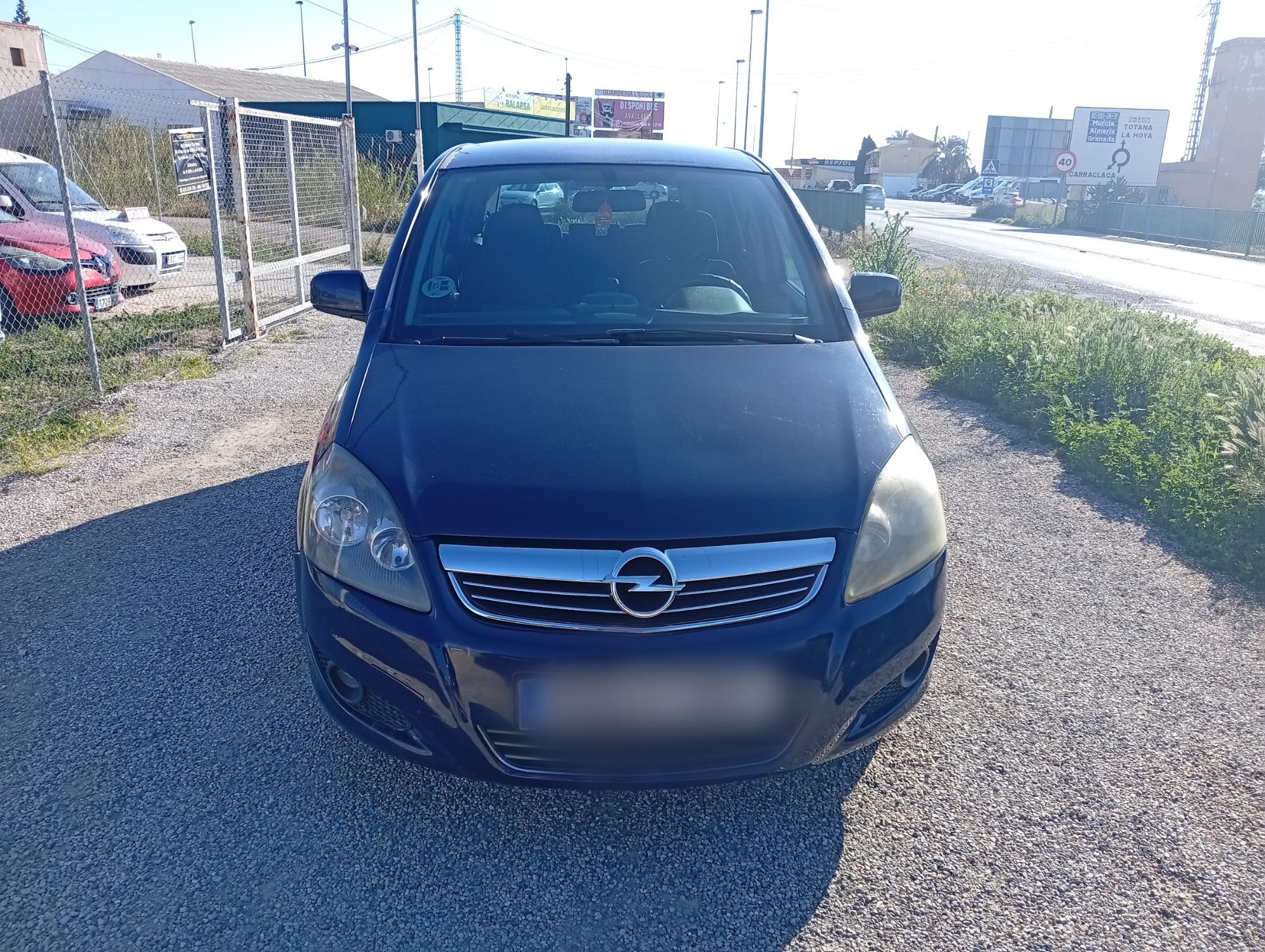 Foto del OPEL Zafira 1.7CDTi Essentia