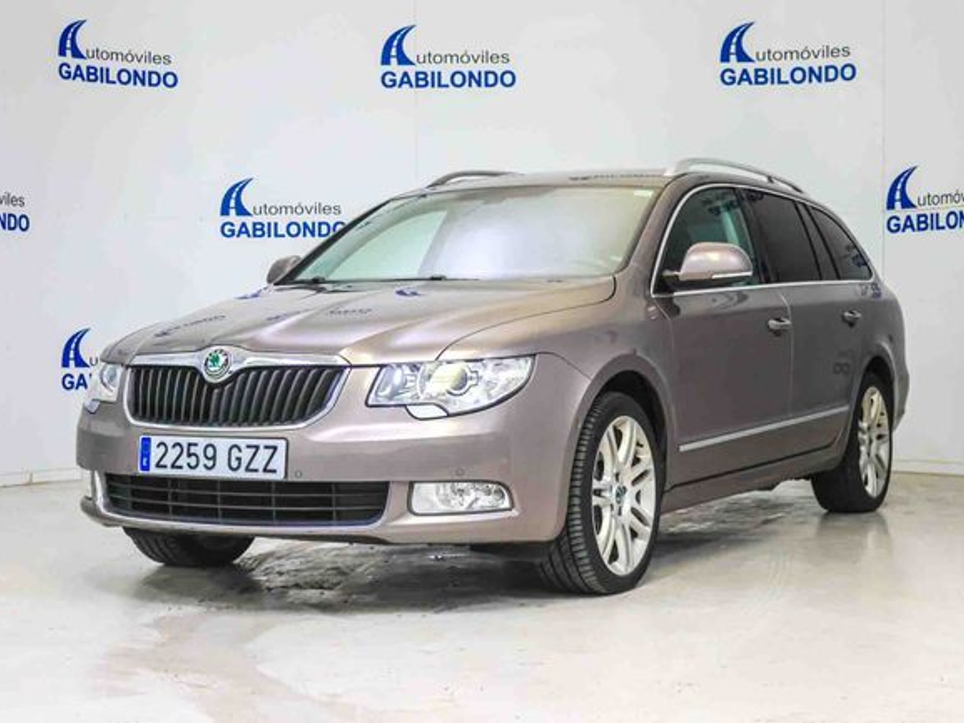 Imagen de SKODA Superb
