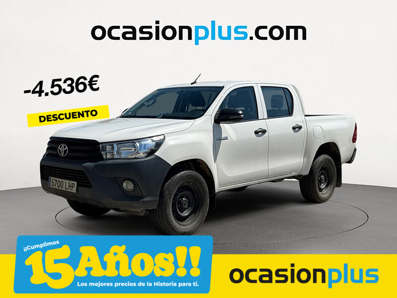 TOYOTA Hilux (2.4 D-4D Doble Cabina GX 110 kW (150 CV)) en Madrid