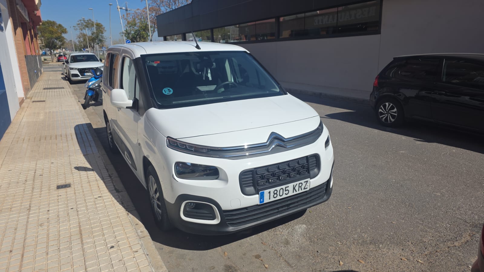 Foto del CITROEN Berlingo Multispace 1.6BlueHDi Feel 100