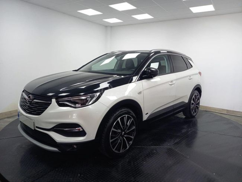 Foto del OPEL Grandland PHEV 1.6 Turbo Ultimate Aut. 4x4 300