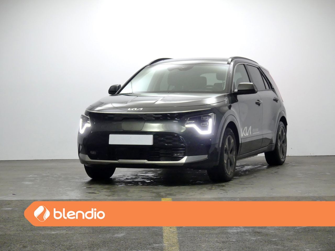 KIA Niro (BEV 65KWH 150KW E-NIRO EMOTION 204 5P) en Cantabria