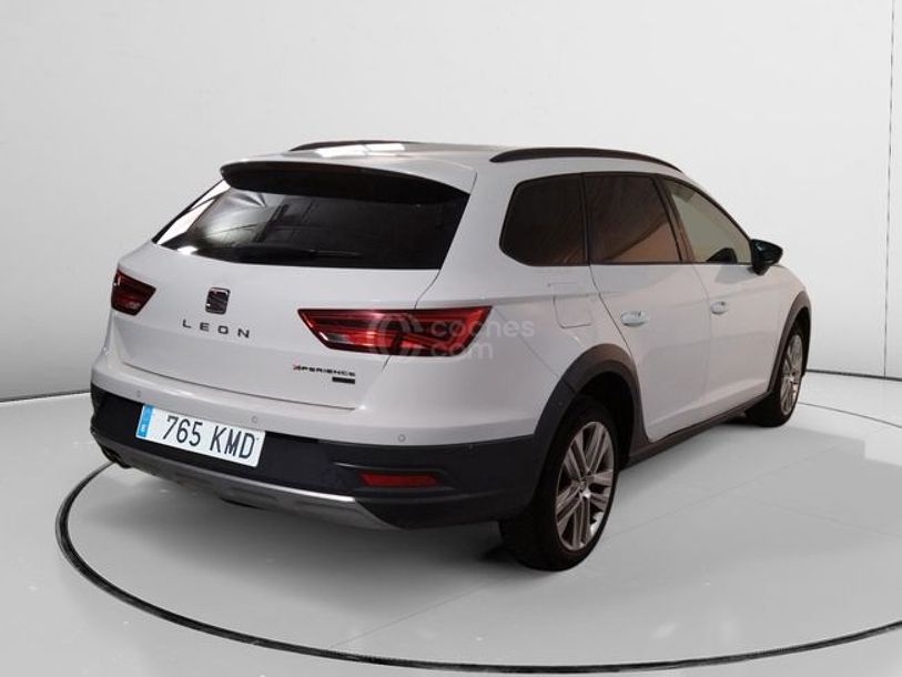 Foto del SEAT León X-perience 2.0TDI CR S&S 4Drive DSG6 150