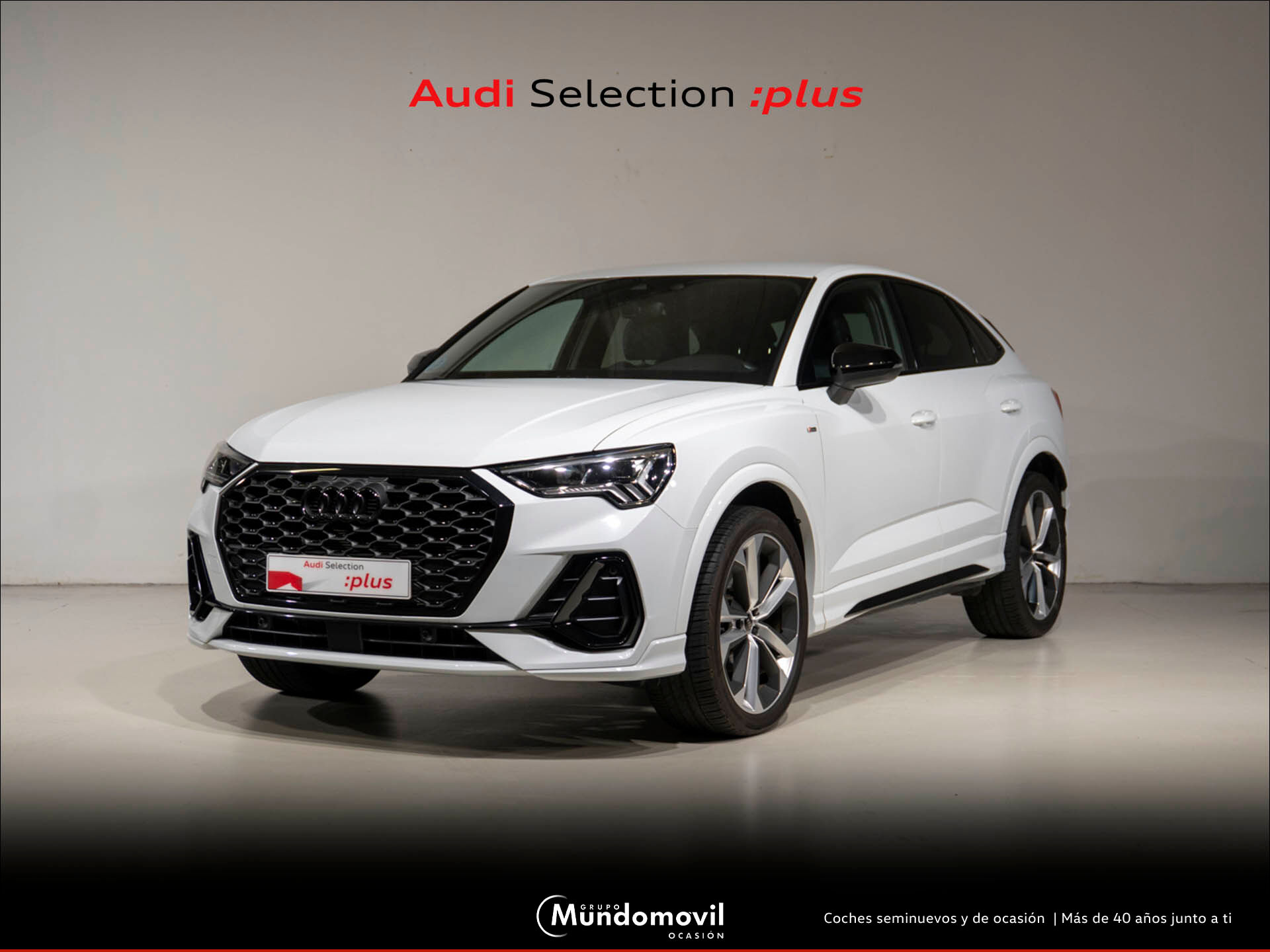 AUDI Q3 (1.5 35 TFSI S TRONIC BLACK LINE 5P) en Navarra