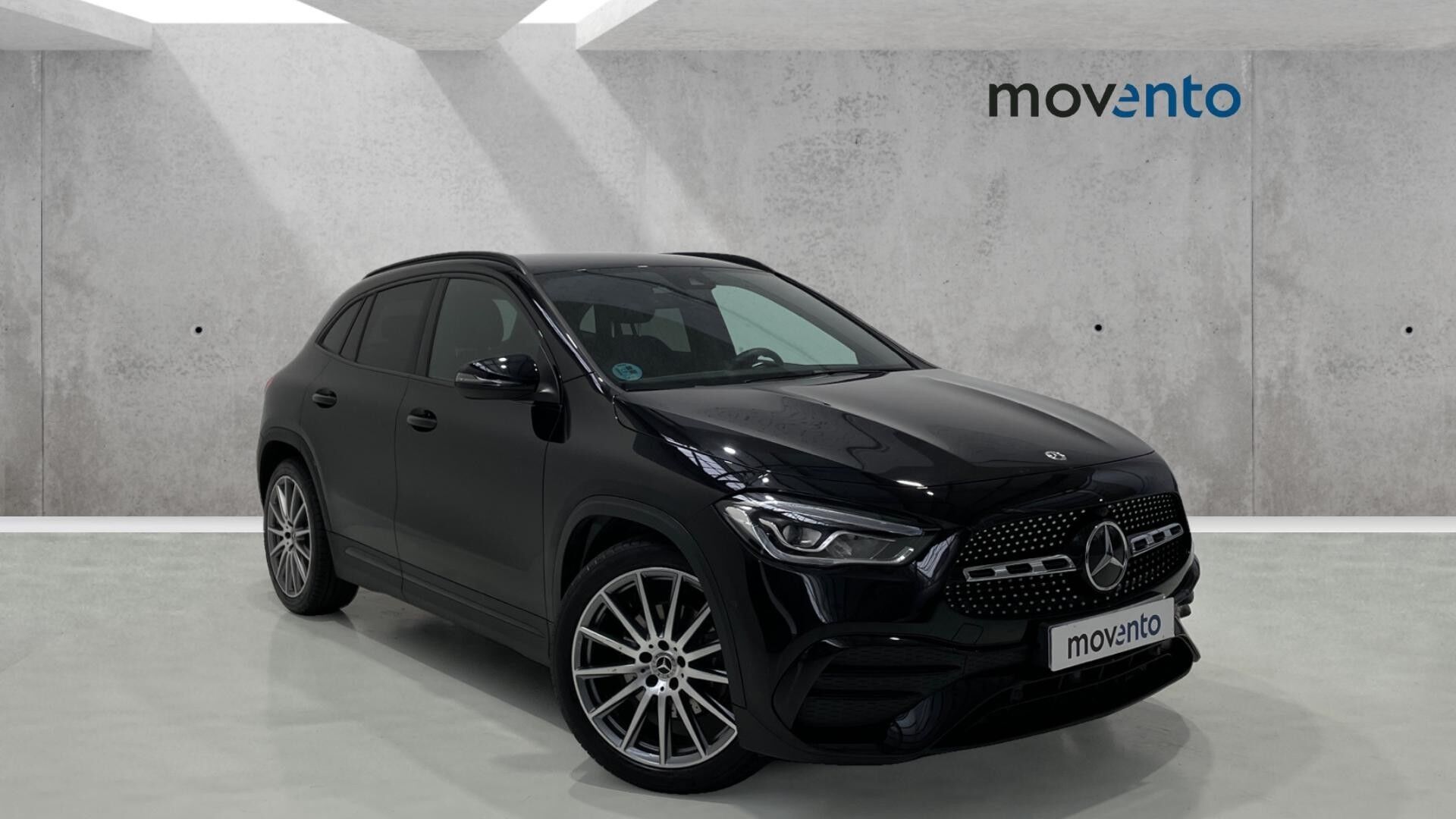 MERCEDES Clase GLA (200 D 110 kW (150 CV)) en Barcelona