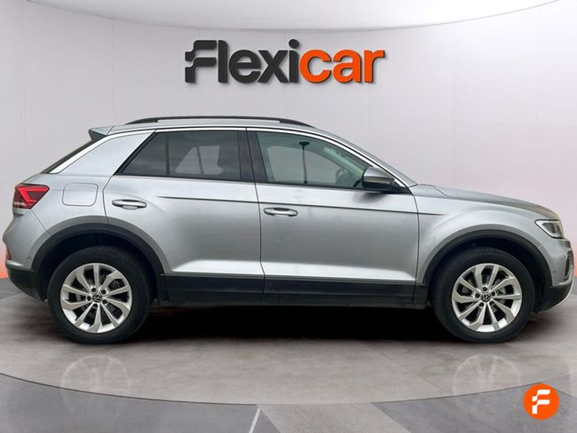 Imagen 2 de VOLKSWAGEN T-Roc