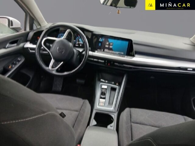 Foto del VOLKSWAGEN Golf 1.0 eTSI Life DSG 81kW