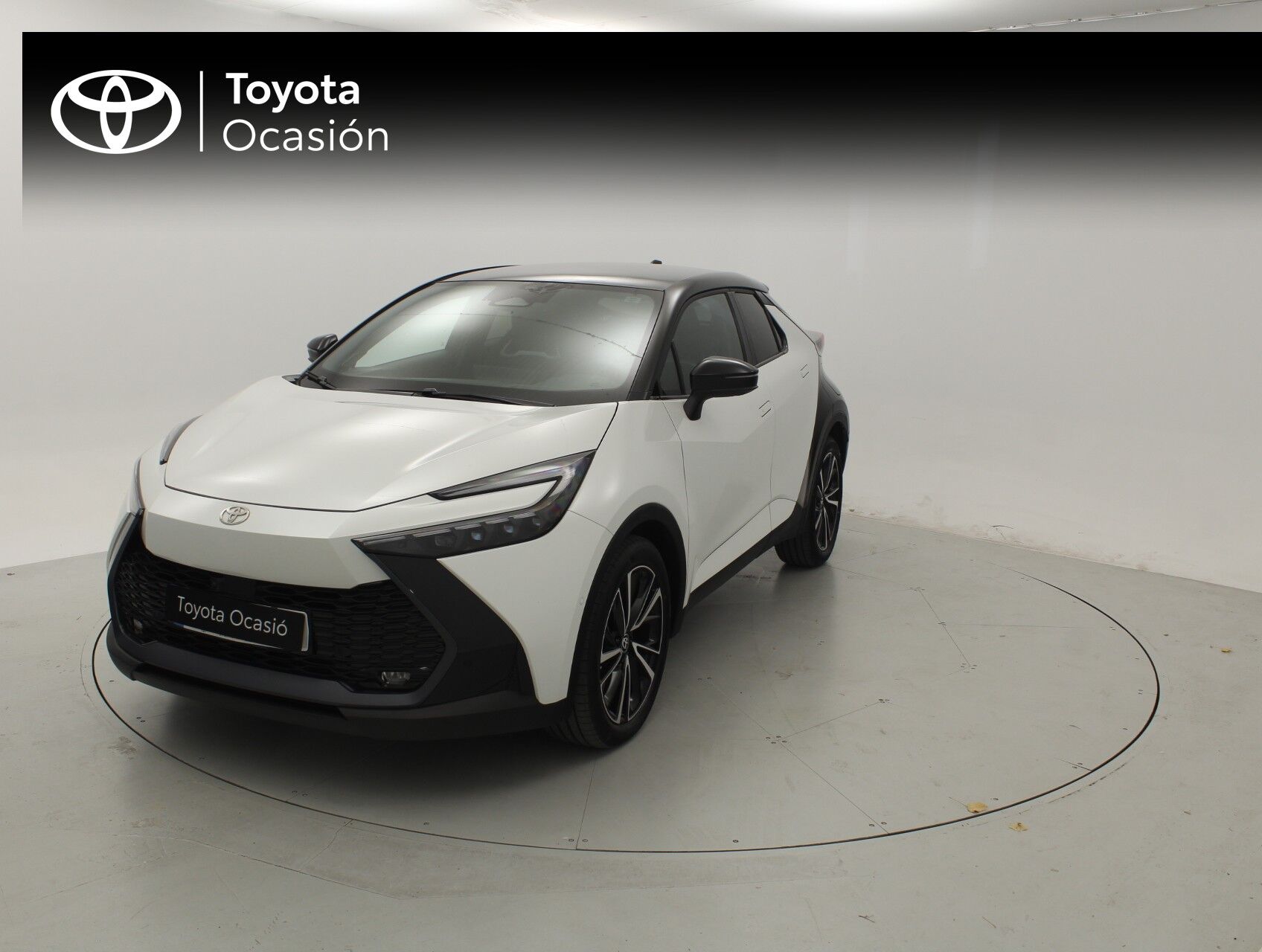 TOYOTA C-HR (TOYOTA C-HR 220PH E-CVT 5P PREMIERE EDITION) en Barcelona