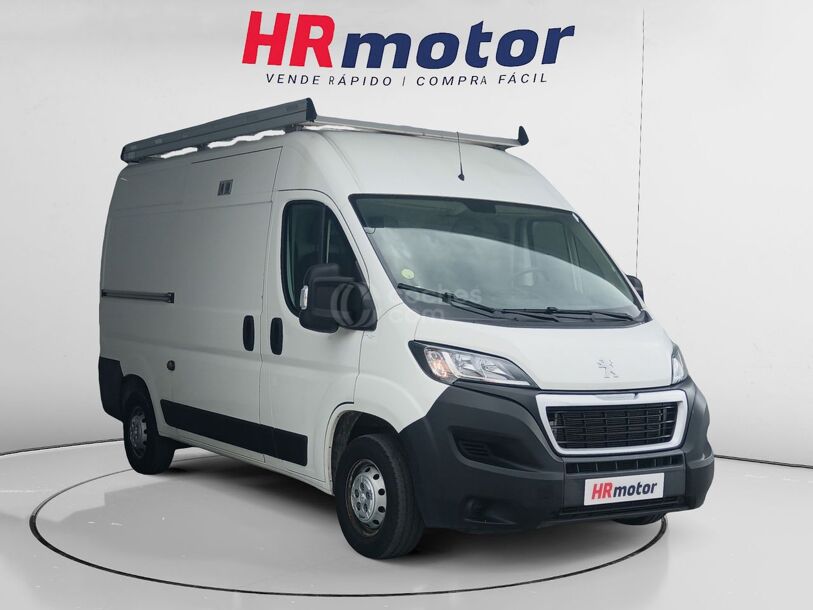 Foto del PEUGEOT Boxer Minibus 2.0 BlueHDI 333 L2H2 130