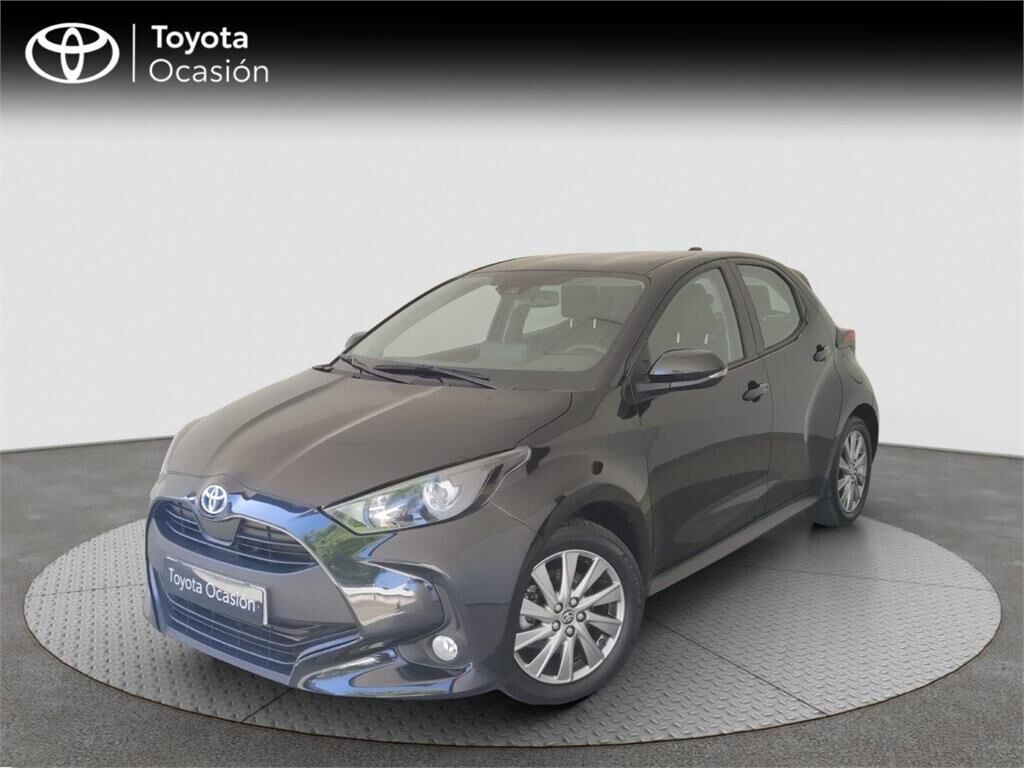 TOYOTA Yaris (5 Puertas Active Tech 120H Automático (e-CVT)) en Madrid