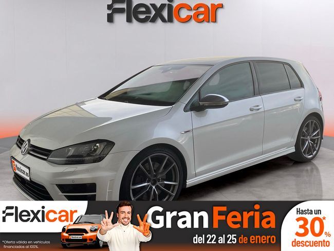 VOLKSWAGEN Golf (R 2.0 TSI 300CV BMT 4Motion DSG) en Cáceres