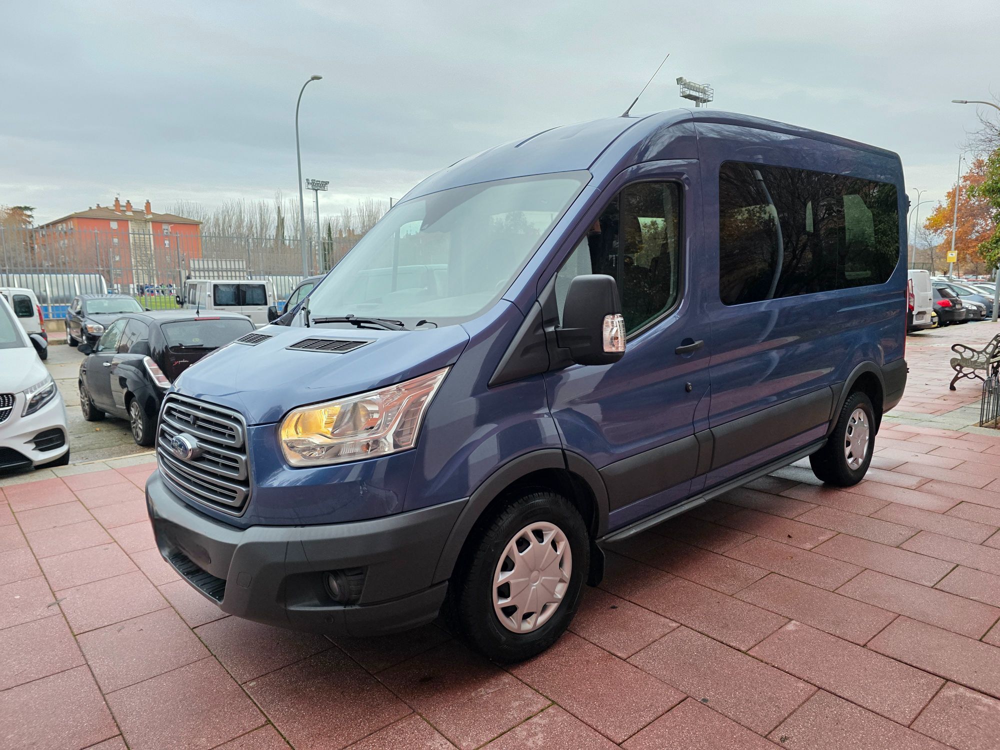 Foto del FORD Transit Kombi Trend 130