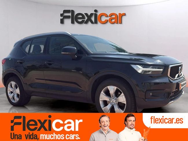 VOLVO XC40 (2.0 B3 G Momentum Pro Auto) en Girona