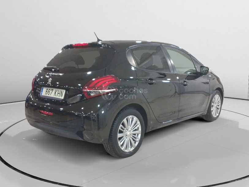 Foto del PEUGEOT 208 1.2 PureTech Style 82