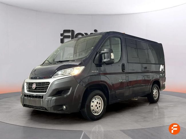 Foto del FIAT Ducato Combi 30 2.3Mjt SCR Corto 95kW