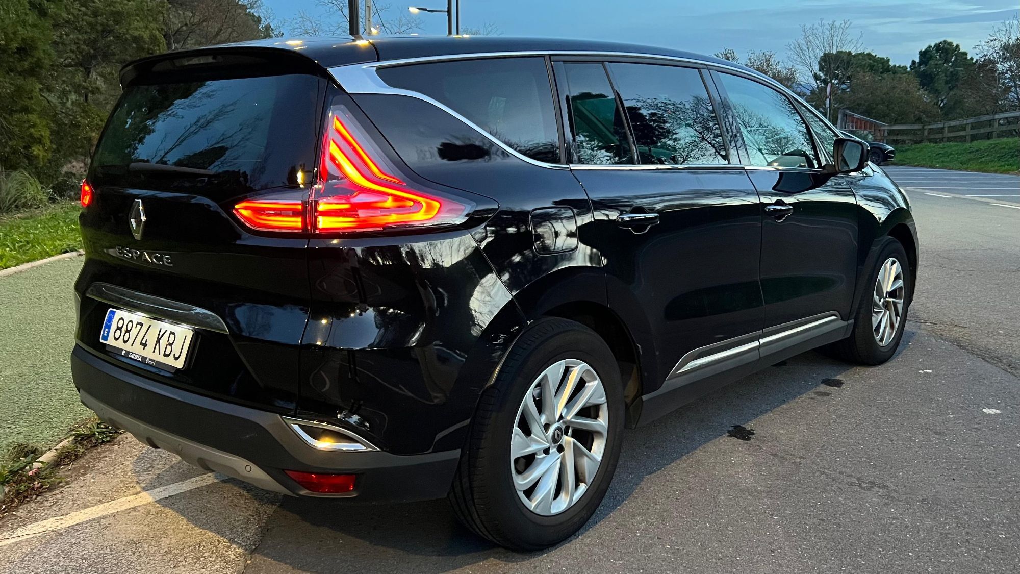 Foto del RENAULT Espace 1.6dCi TT Energy Zen EDC 118kW
