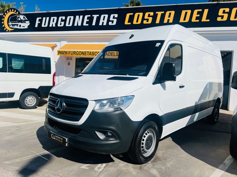 Foto del MERCEDES Sprinter Furgón 211CDI Medio T.E.