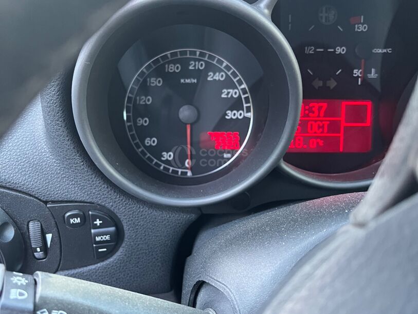 Foto del ALFA ROMEO 147 3.2 GTA Selespeed