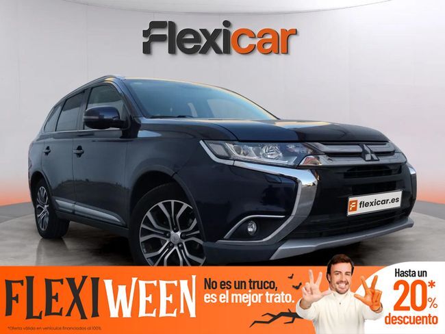 MITSUBISHI Outlander (220 DI-D Motion 4WD) en Barcelona