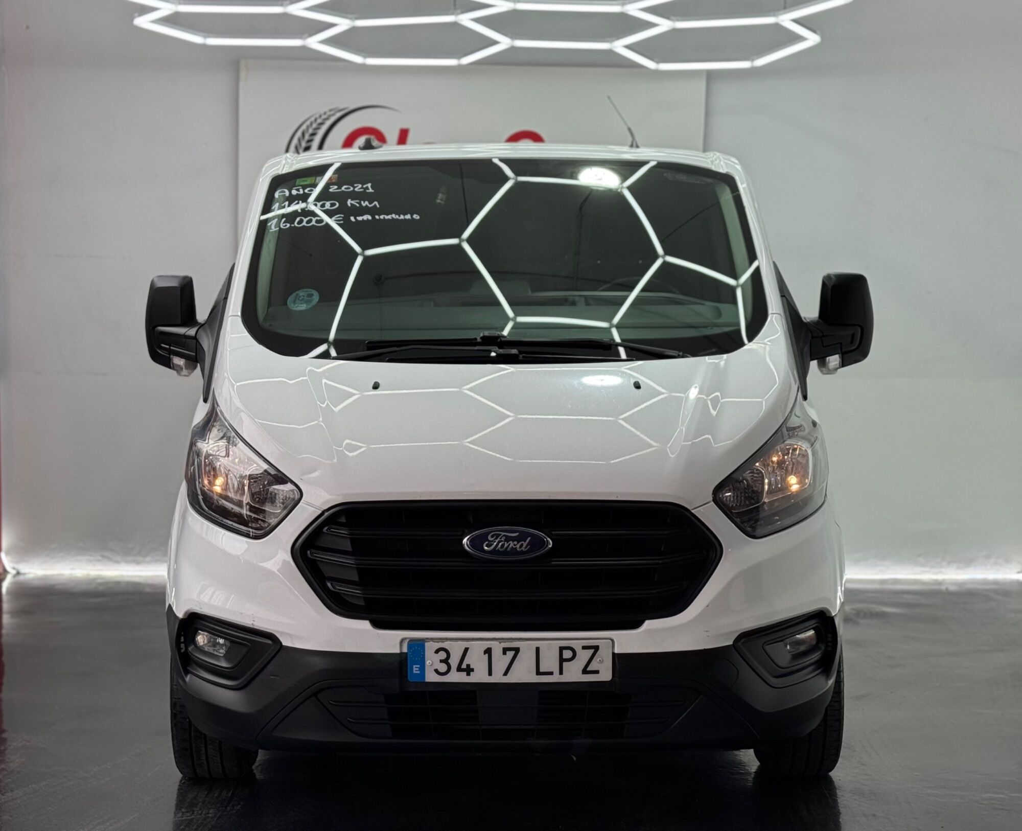 Foto del FORD Transit Custom FT 260 L1 Van Ambiente 105