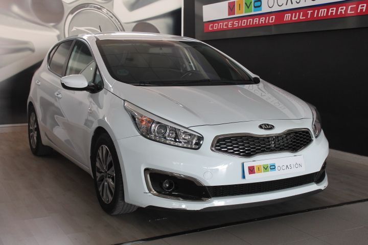 KIA Ceed (Cee´d 1.4CRDI WGT Tech 90) en Almería