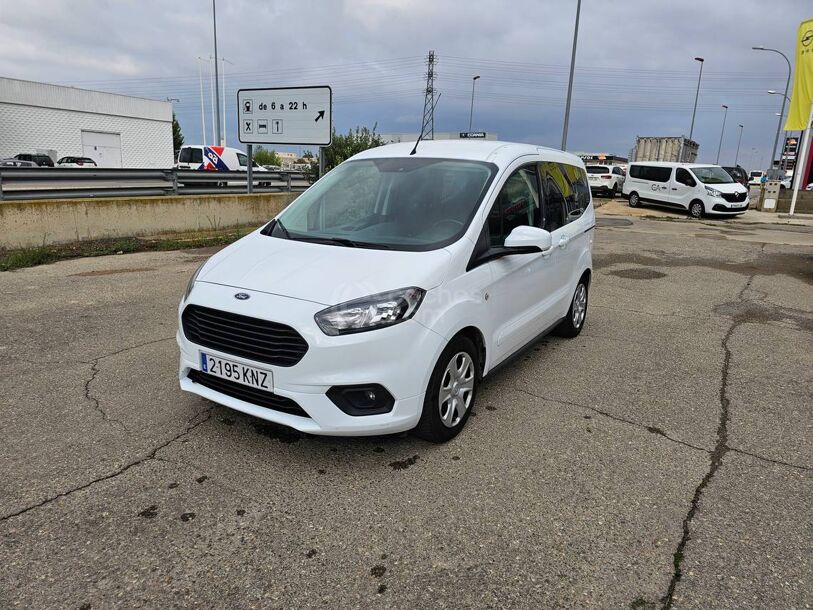 Foto del FORD Tourneo Courier 1.0 Ecoboost Titanium