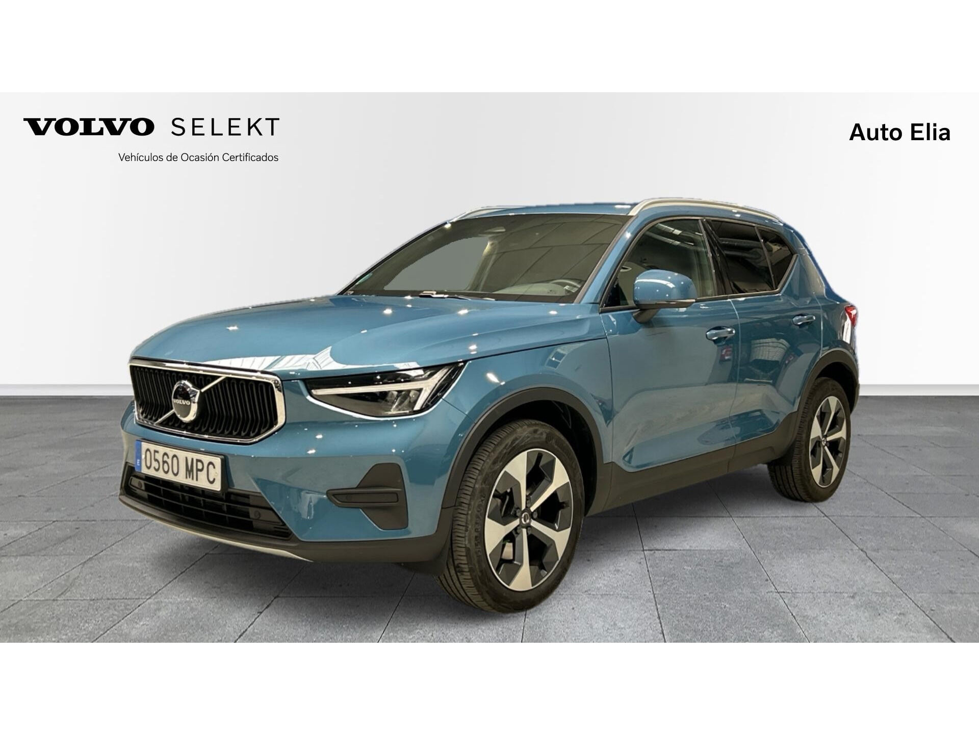 VOLVO XC40 (B3 G Core Auto 120 kW (163 CV)) en Madrid