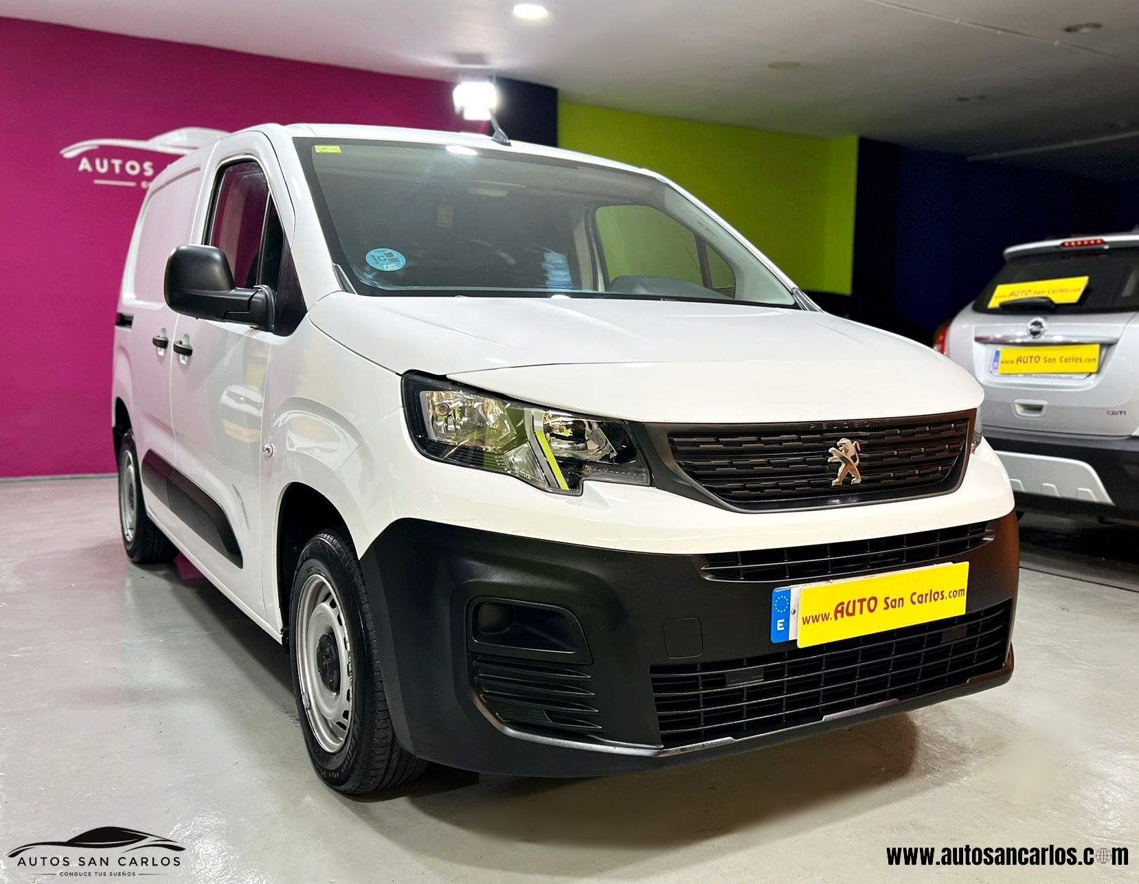 PEUGEOT Partner (1.6BlueHDI Pro Standard 1000kg 75) en Barcelona