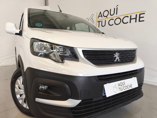 Foto del PEUGEOT Rifter 1.2 PureTech S&S Standard Active 110