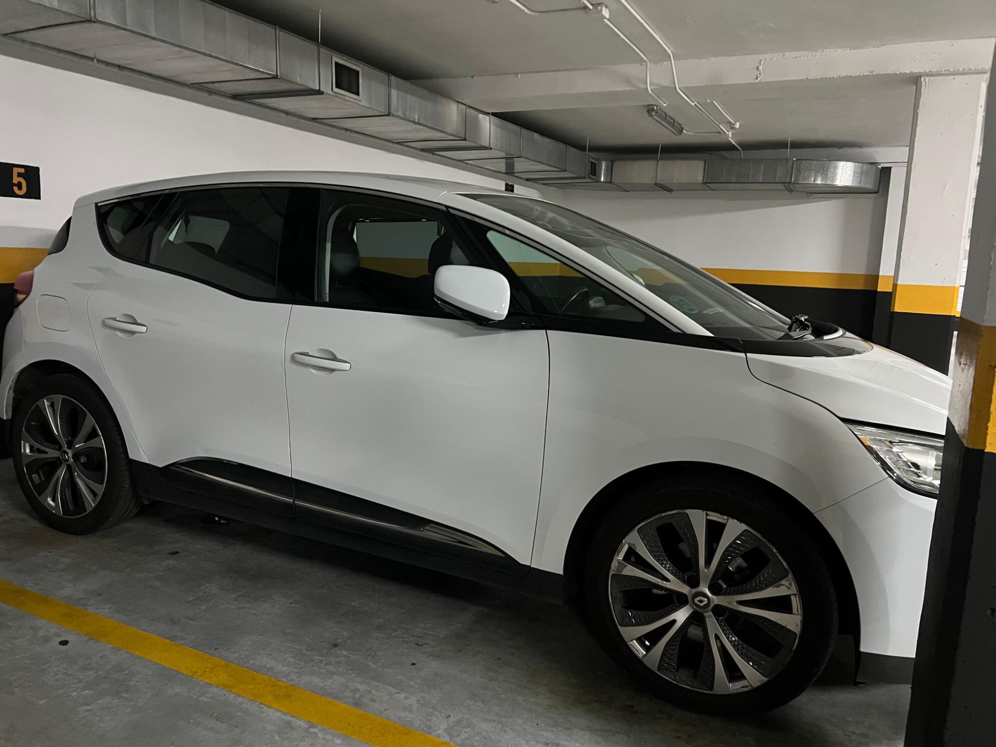 Foto del RENAULT Scénic Scénic 1.6dCi Zen 96kW