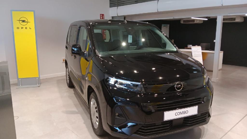OPEL Combo (1.5 TD 74KW SWB 4P) en Badajoz