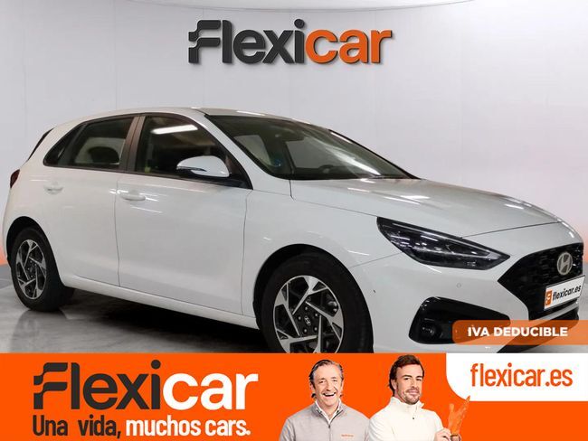 HYUNDAI i30 (1.0 TGDI 48V Klass) en Madrid