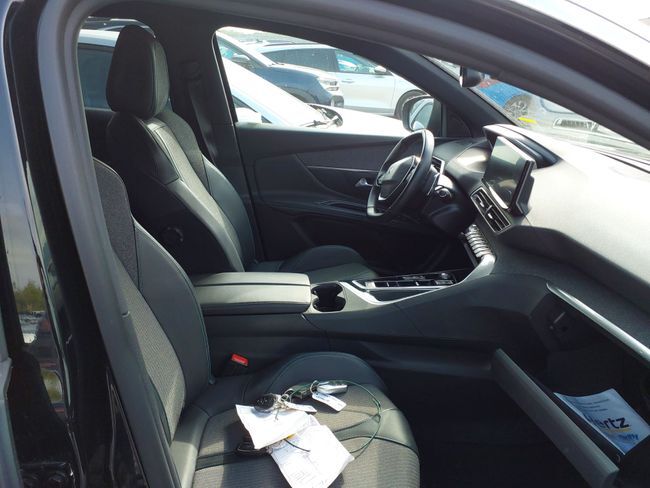 Foto del PEUGEOT 3008 HYB PHEV 225 Allure Pack e-EAT8