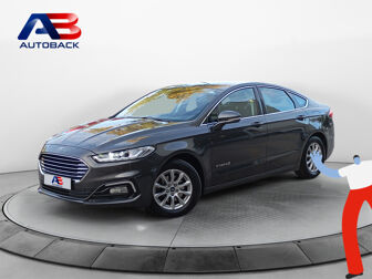 Imagen de FORD Mondeo Sedán 2.0 HEV Titanium