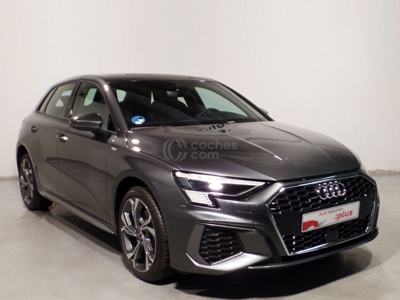 Foto del AUDI A3 Sportback 40 TFSIe S line S tronic