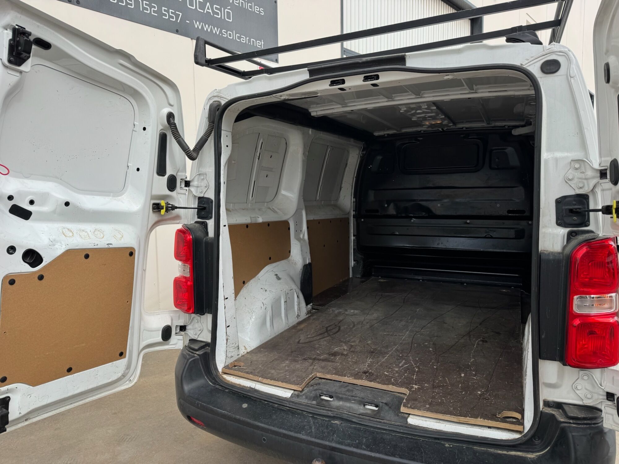 Foto del CITROEN Jumpy Fg. BlueHDI Talla M S&S Control 120