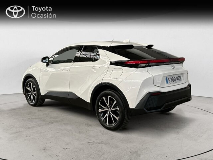 Foto del TOYOTA C-HR 220PH Advance