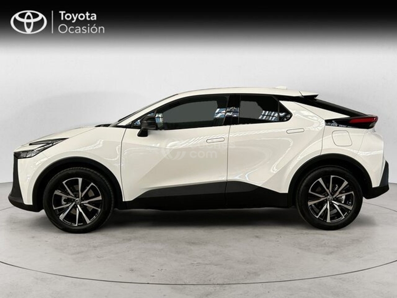 Foto del TOYOTA C-HR 220PH Advance