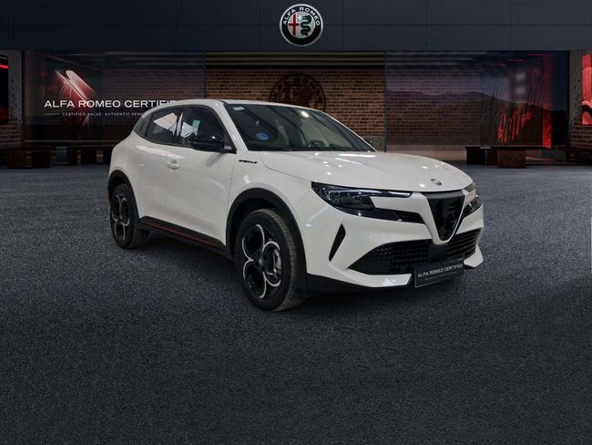 Foto del ALFA ROMEO Junior Ibrida 1.2 Speciale 100kw eDCT6