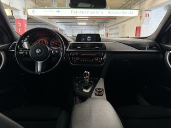 Imagen de BMW Serie 3 318dA Touring