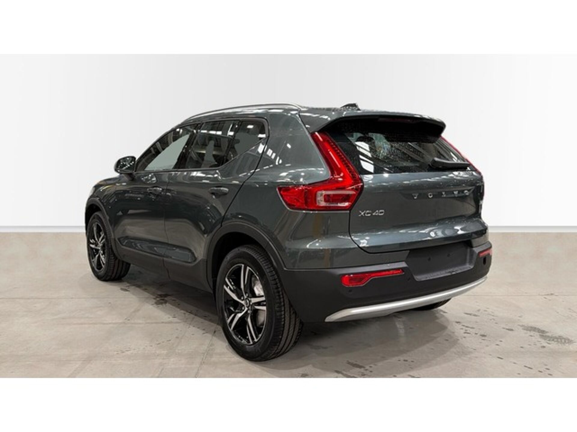 Imagen 2 de VOLVO XC40