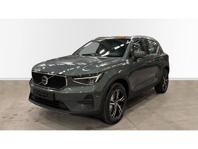 VOLVO XC40 (B3 G Core Auto 120 kW (163 CV)) en Madrid