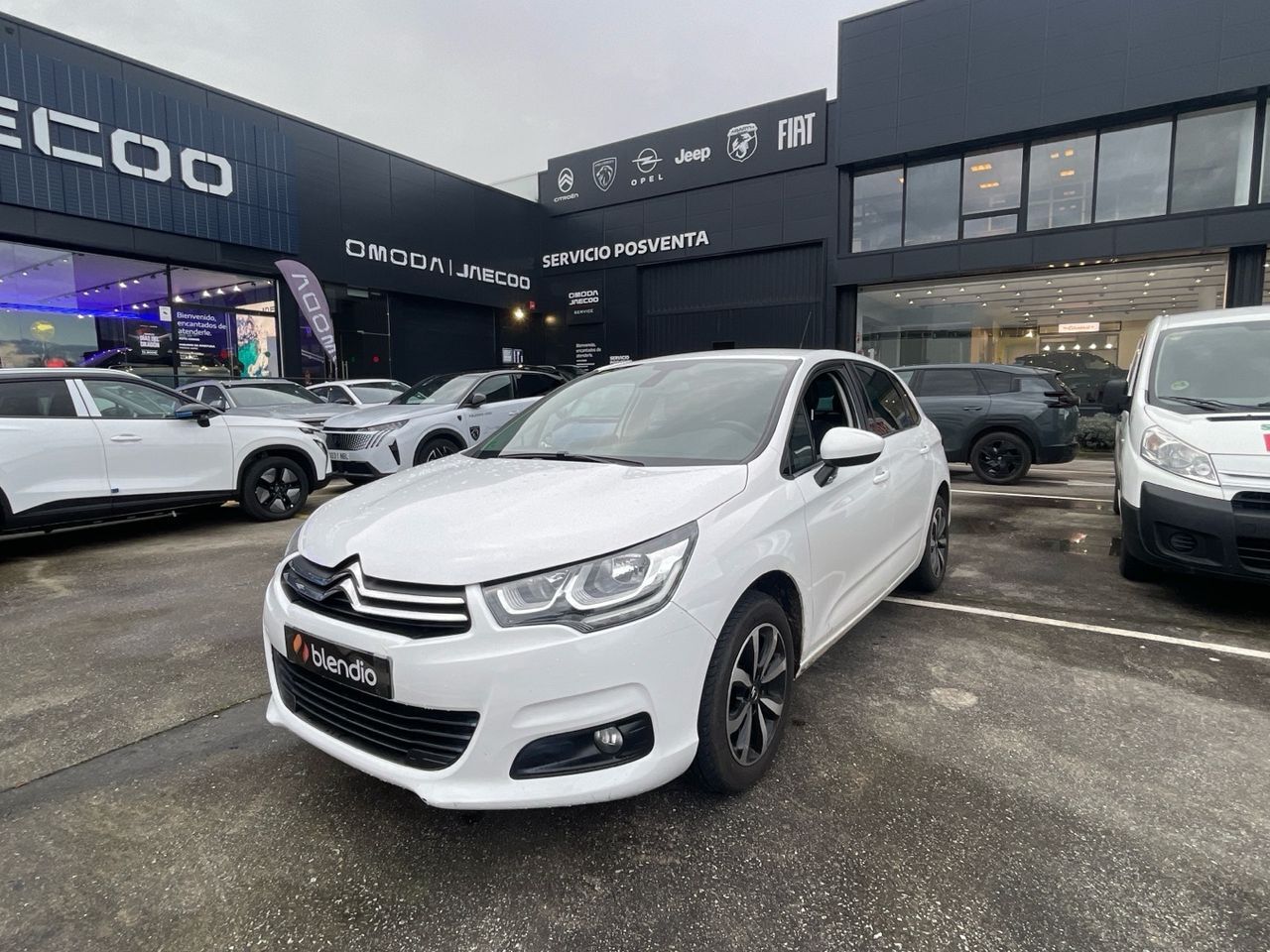 Foto del CITROEN C4 1.2 PureTech Tonic 110