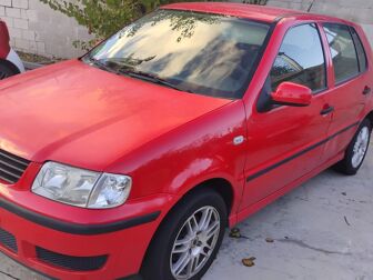 Imagen de VOLKSWAGEN Polo 1.4 Trendline 75