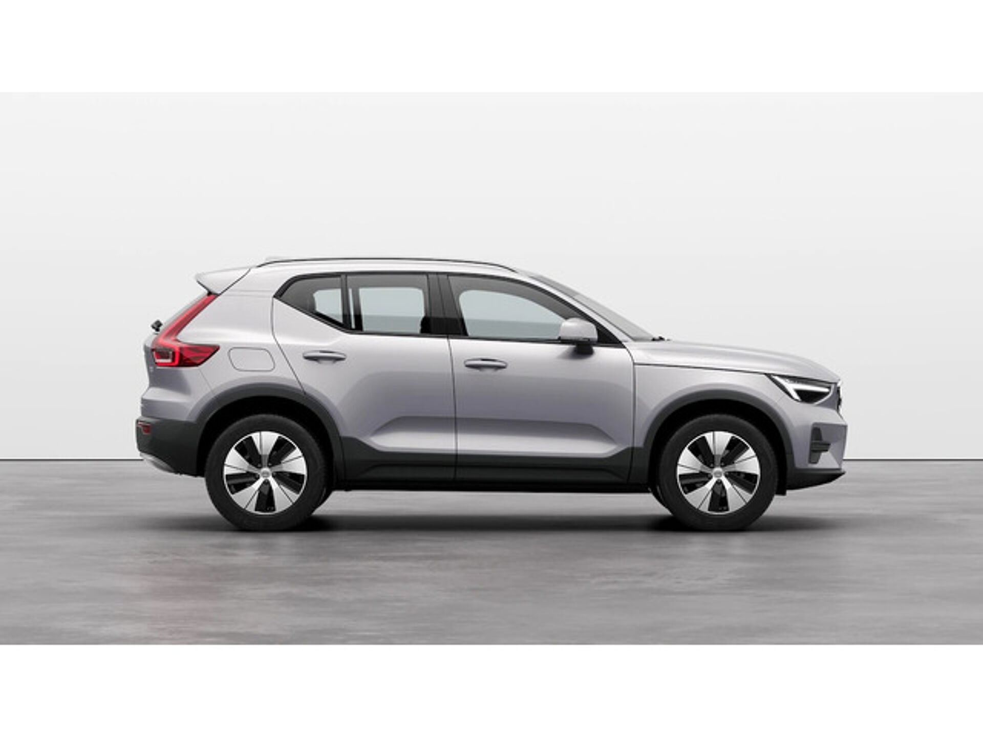 Imagen 2 de VOLVO XC40
